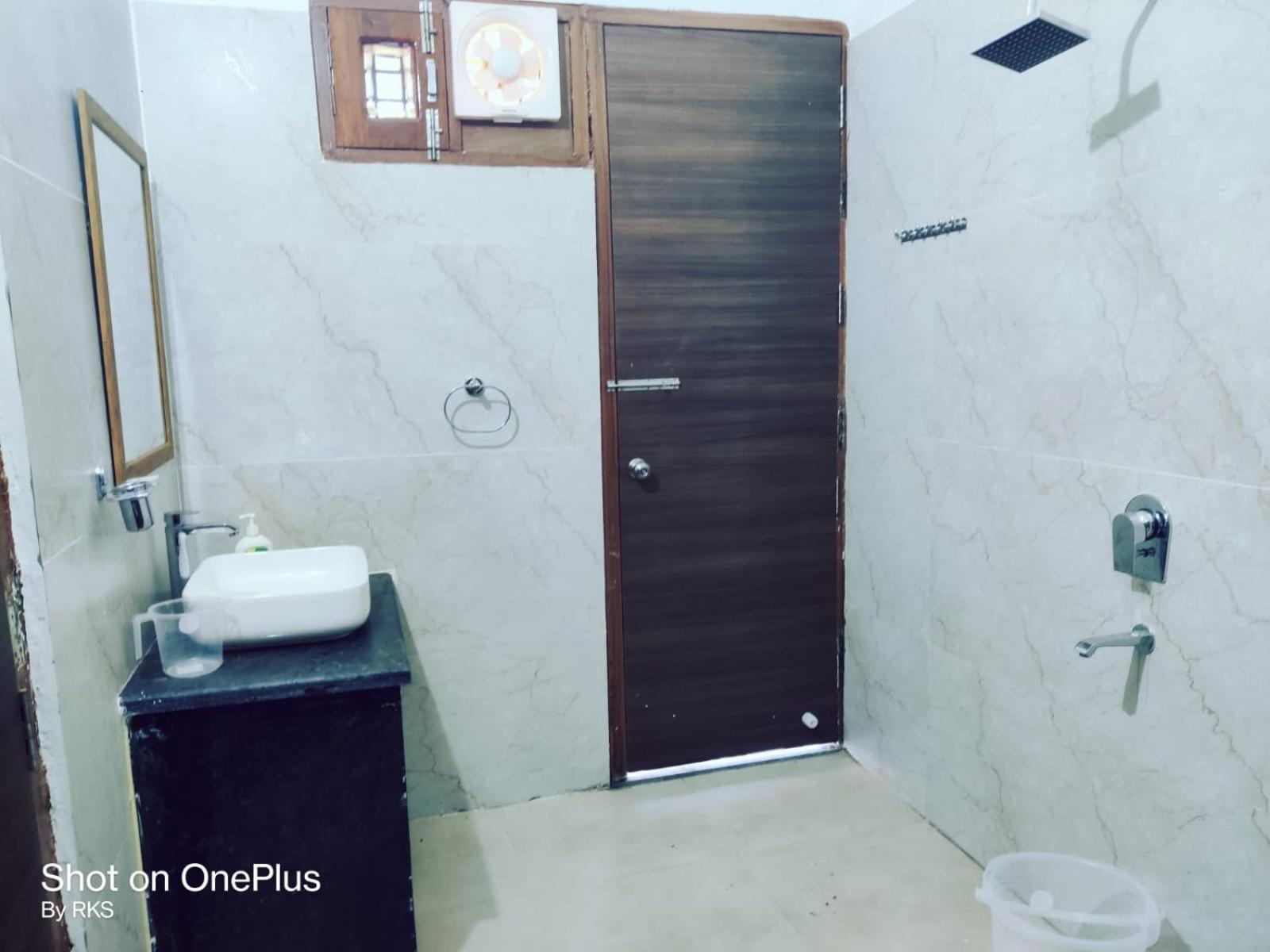 Osho Lifestyle Villa Lakhnau Kültér fotó
